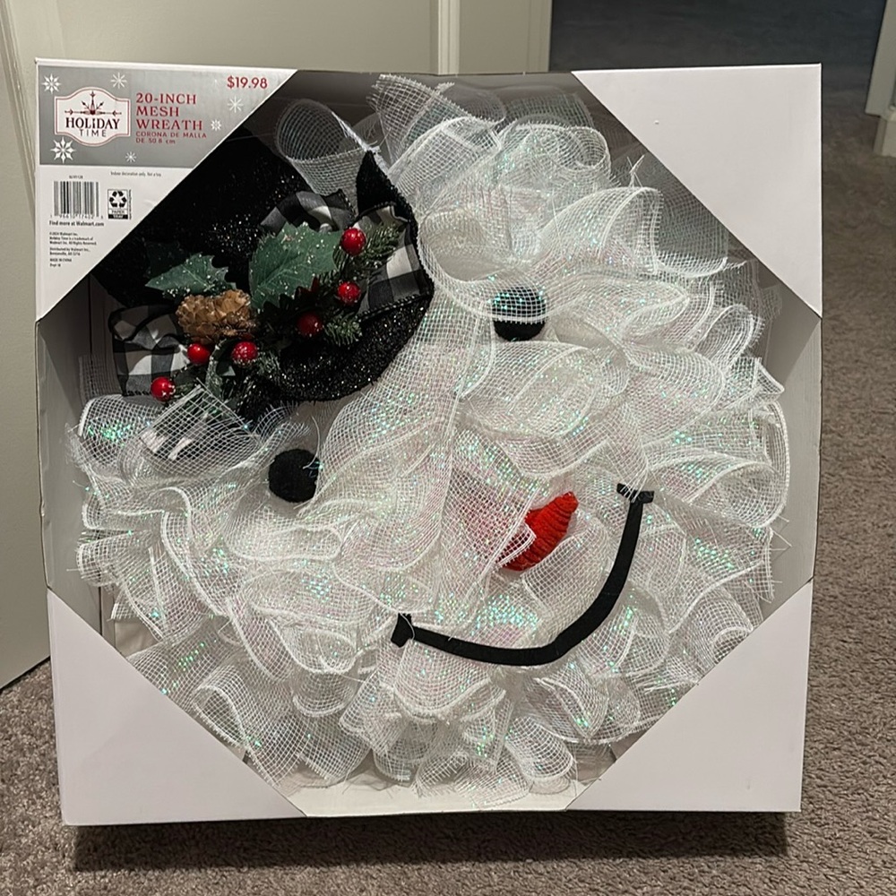 Holiday time 20inch mesh wreath